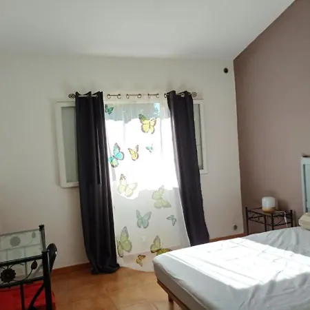 Appartement D'Une Chambre Avec Jardin Clos Et Wifi A Porto Vecchio A 6 Km De La Plage شقة